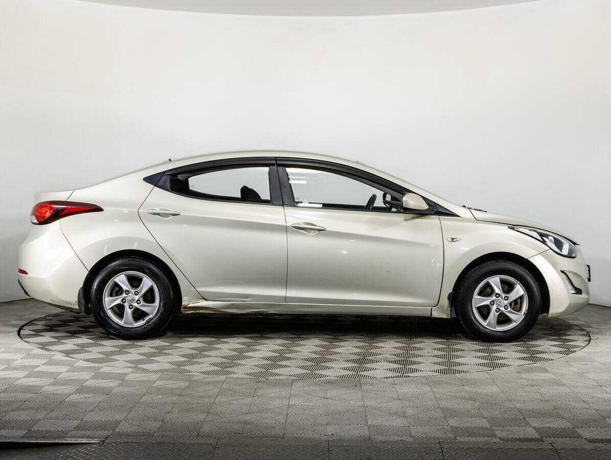 Купить Hyundai Elantra, 2015, 126 625 км.. Фото: #3