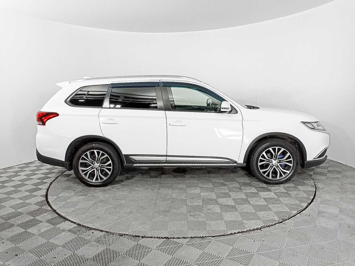 Купить Mitsubishi Outlander, 2018, 167 301 км.. Фото: #3