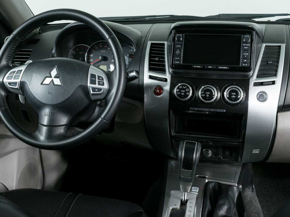 Купить Mitsubishi Pajero Sport, 2013, 306 556 км.. Фото: #11