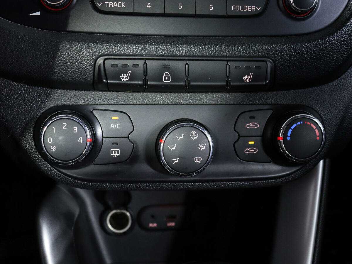 Купить Kia Ceed, 2013, 169 619 км.. Фото: #19