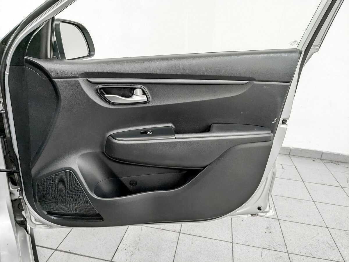 Купить Kia Rio, 2020, 198 470 км.. Фото: #23