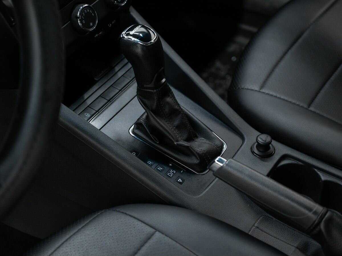 Купить Skoda Octavia, 2017, 200 790 км.. Фото: #16