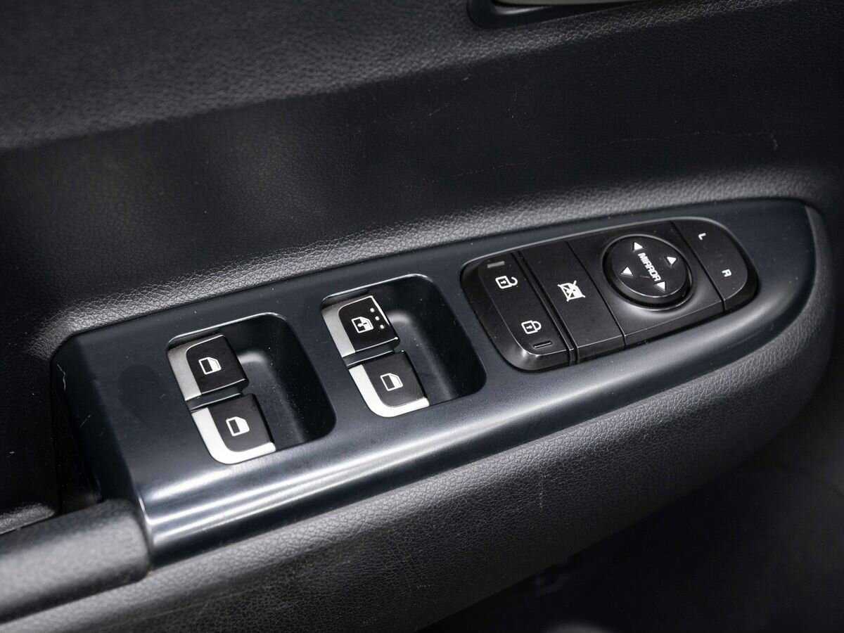 Купить Kia Rio, 2017, 197 013 км.. Фото: #16