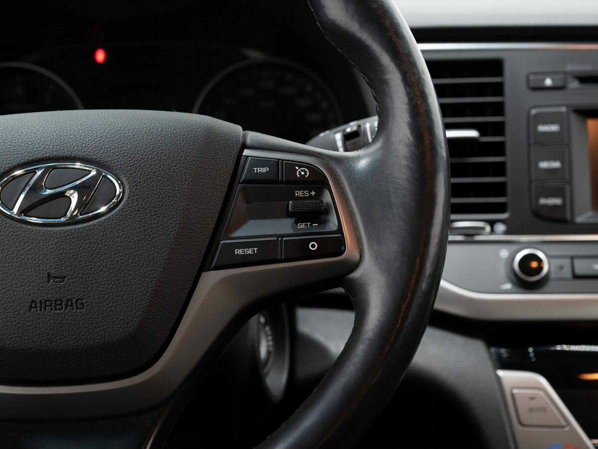 Купить Hyundai Elantra, 2017, 190 000 км.. Фото: #11