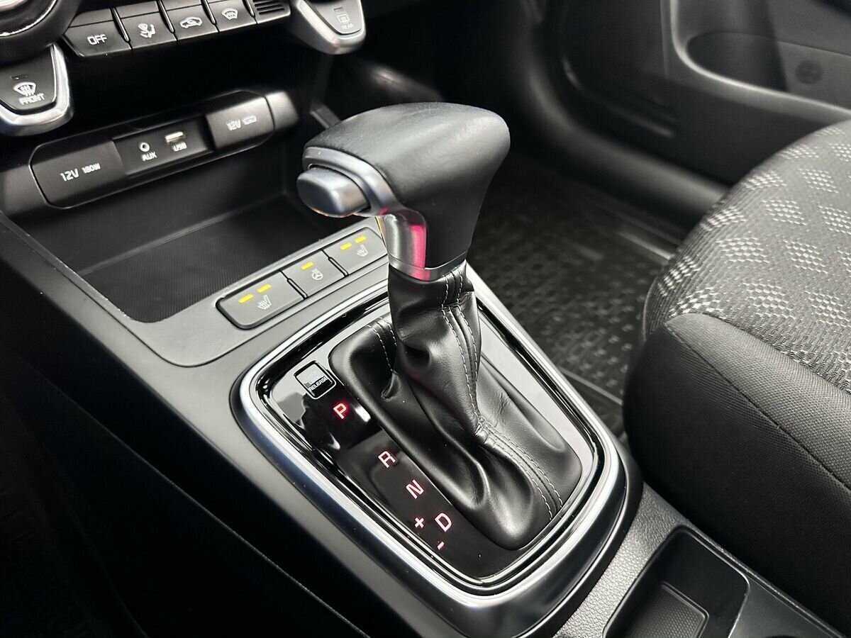 Купить Kia Rio, 2019, 83 480 км.. Фото: #10