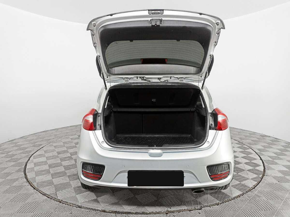 Купить Kia Ceed, 2018, 50 946 км.. Фото: #9