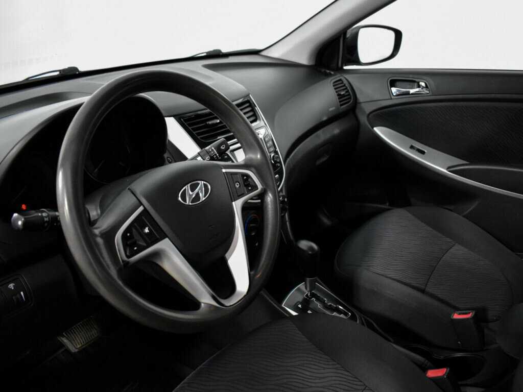 Купить Hyundai Solaris, 2012, 210 465 км.. Фото: #6