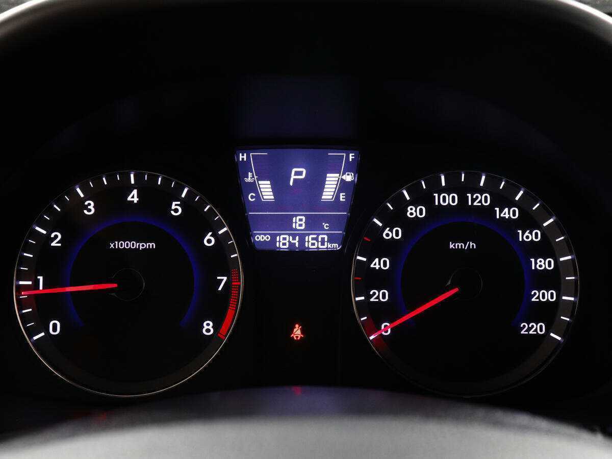 Купить Hyundai Solaris, 2013, 184 158 км.. Фото: #6