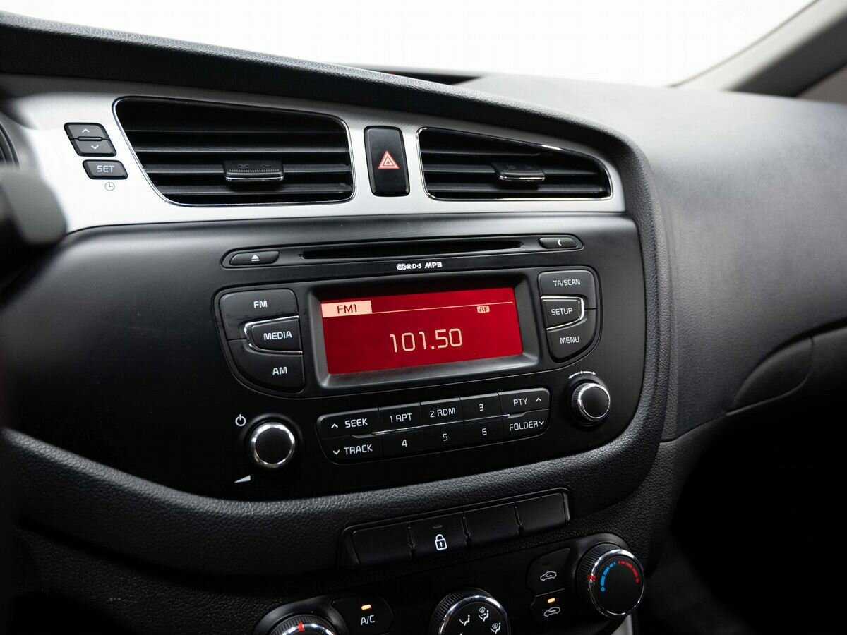 Купить Kia Ceed, 2013, 130 000 км.. Фото: #18