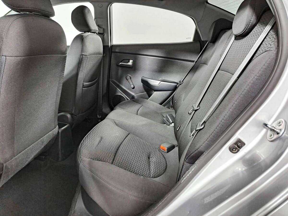 Купить Kia Rio, 2015, 181 238 км.. Фото: #9