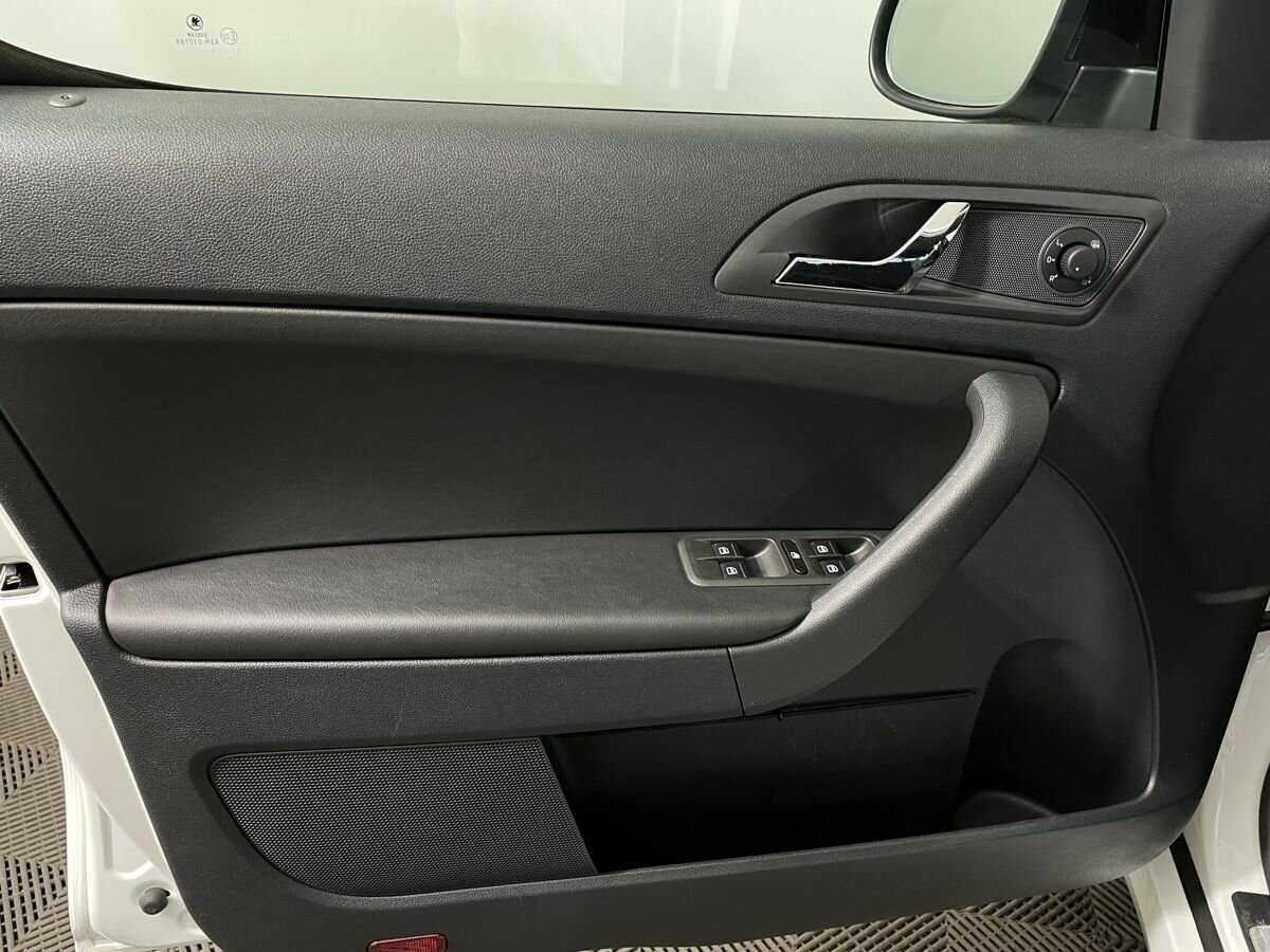 Купить Skoda Yeti, 2017, 64 715 км.. Фото: #7