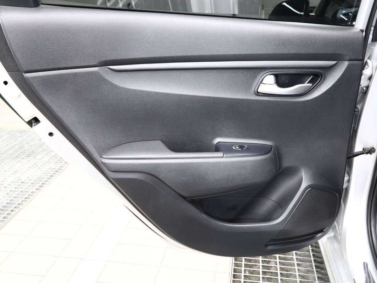 Купить Kia Rio, 2019, 212 600 км.. Фото: #11