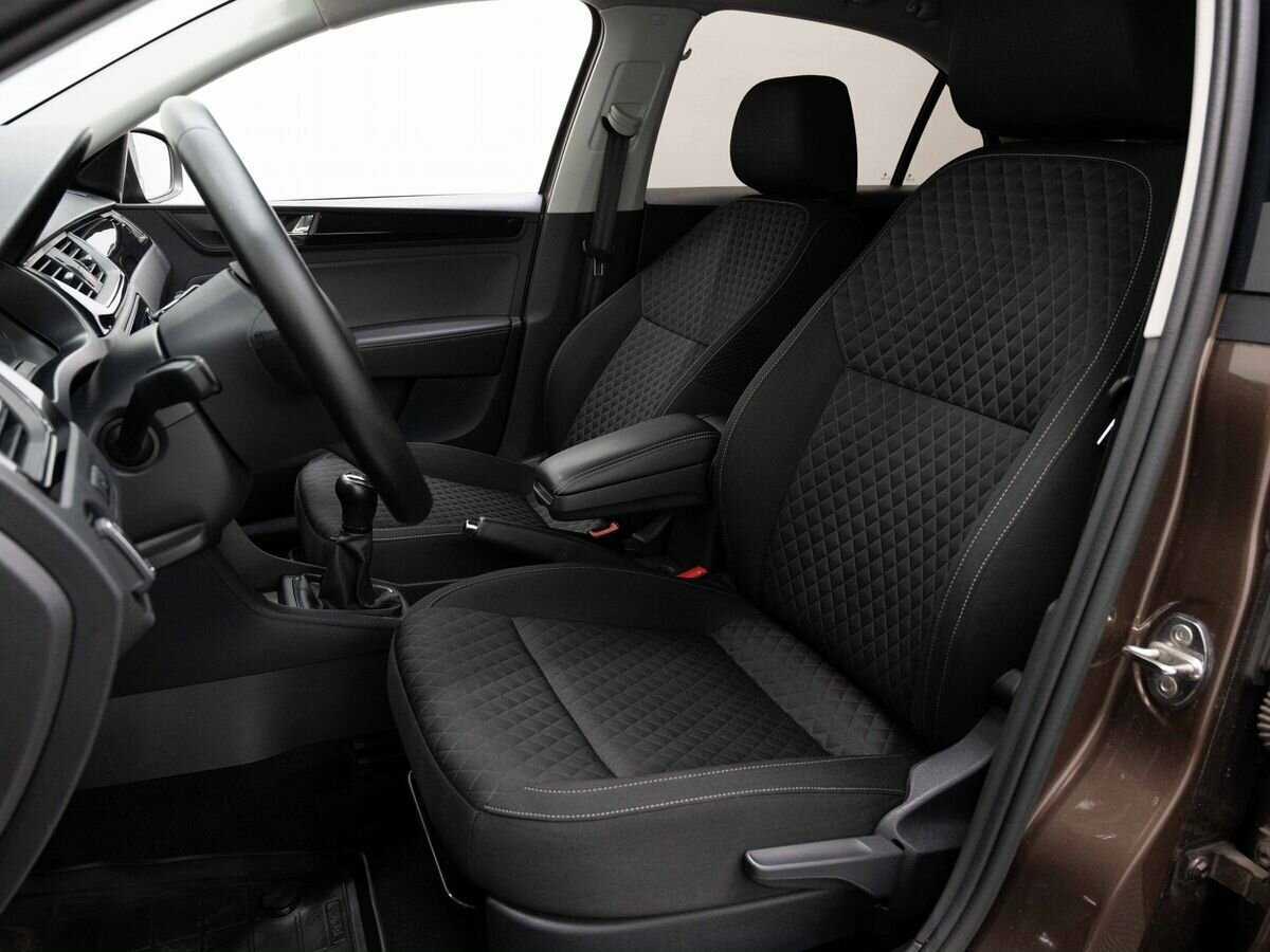 Купить Skoda Rapid, 2018, 98 000 км.. Фото: #9