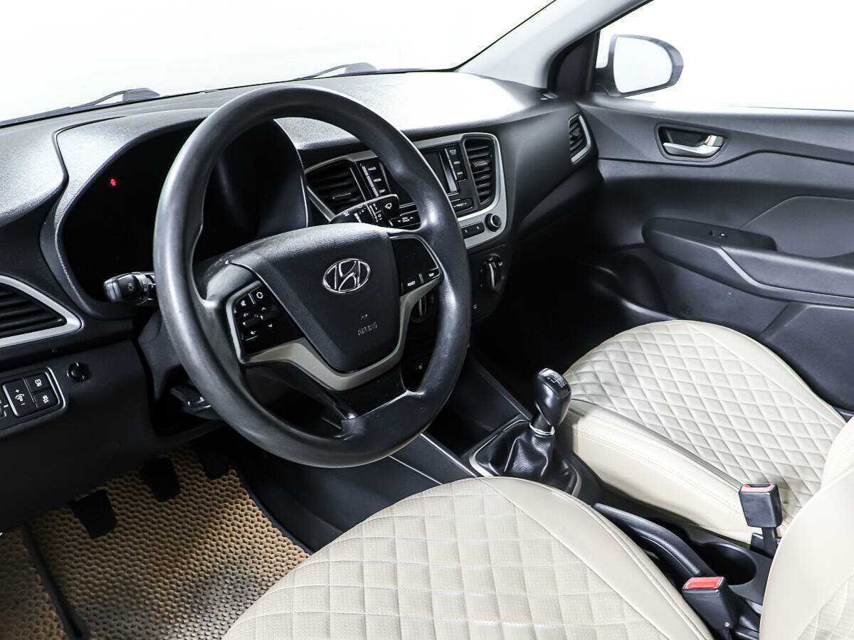 Купить Hyundai Solaris, 2018, 142 013 км.. Фото: #12