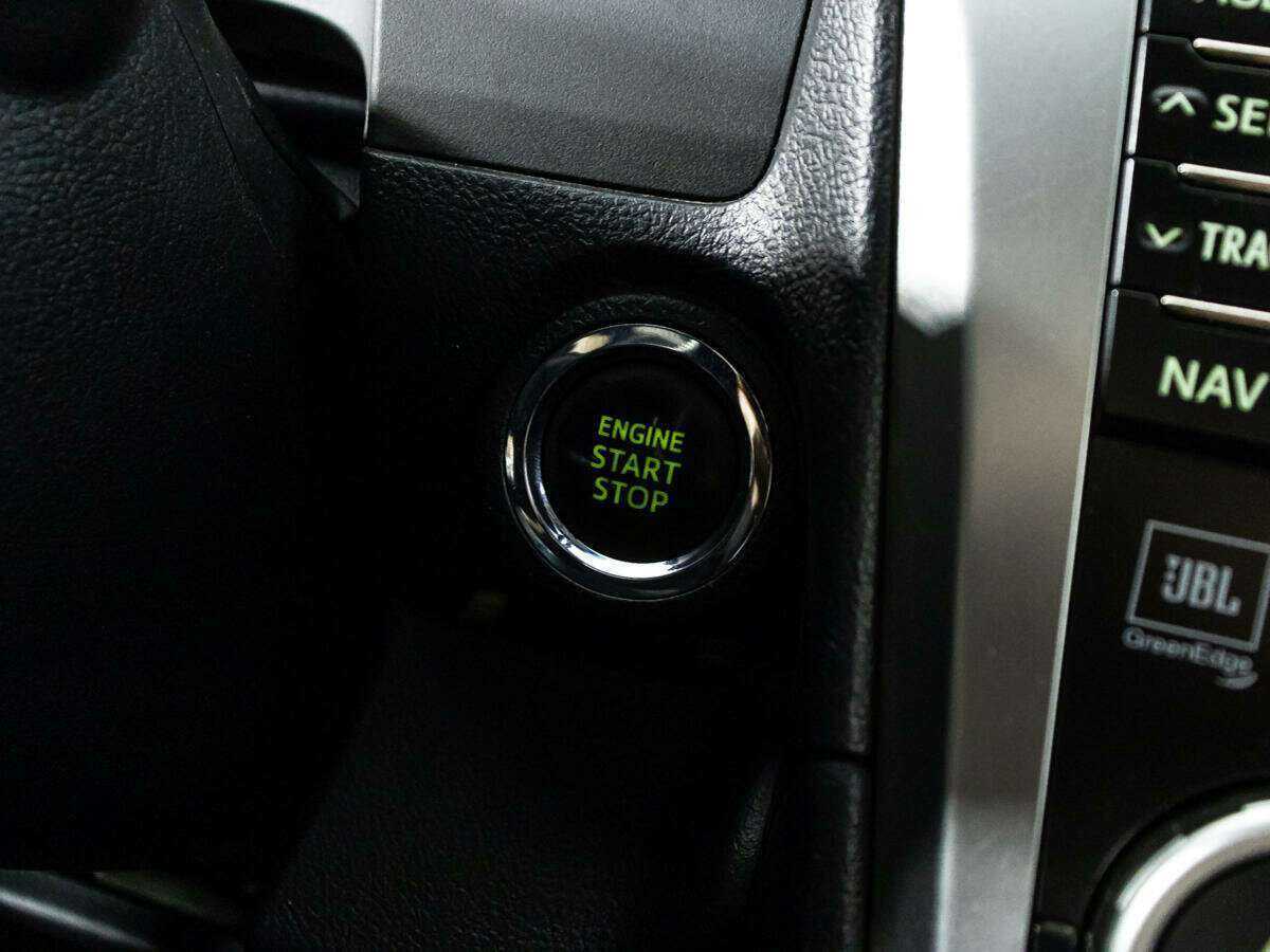 Купить Toyota Camry, 2012, 256 467 км.. Фото: #18