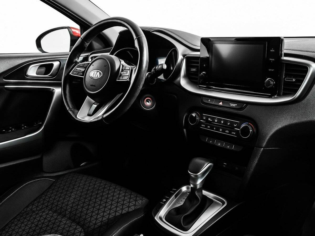 Купить Kia Ceed, 2020, 68 705 км.. Фото: #8