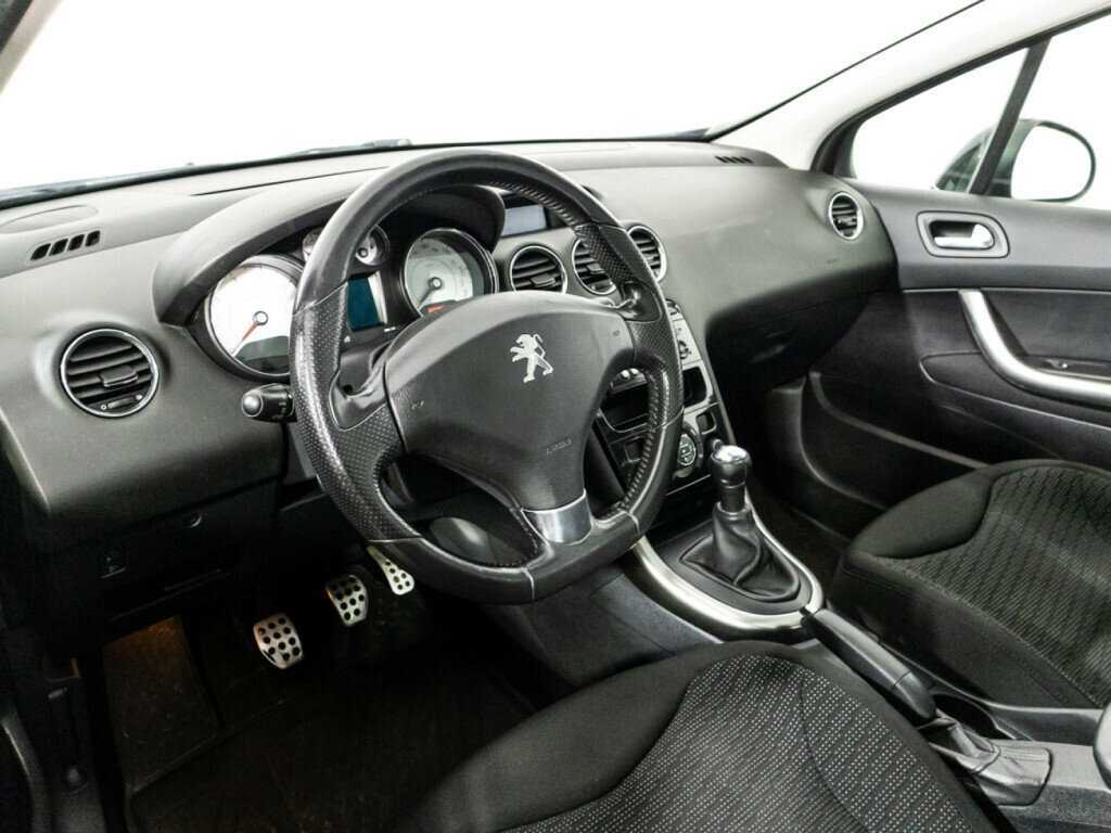 Купить Peugeot 308, 2012, 160 572 км.. Фото: #10