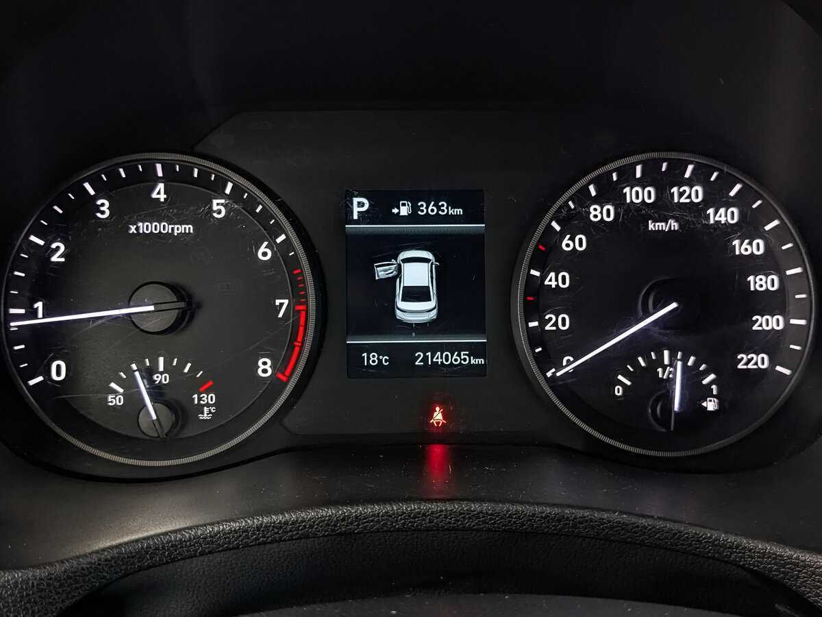 Купить Hyundai Solaris, 2018, 214 065 км.. Фото: #15