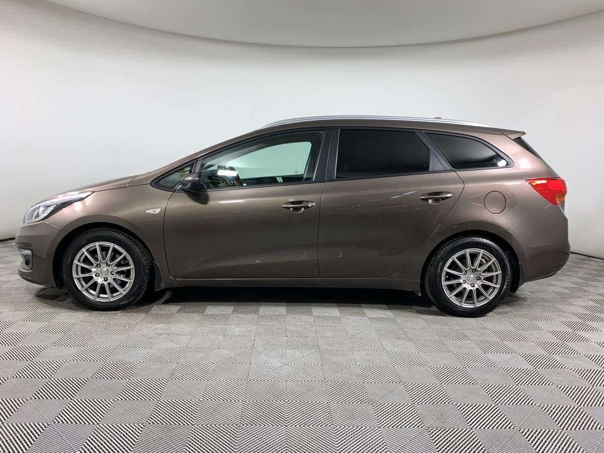 Купить Kia Ceed, 2017, 99 345 км.. Фото: #7