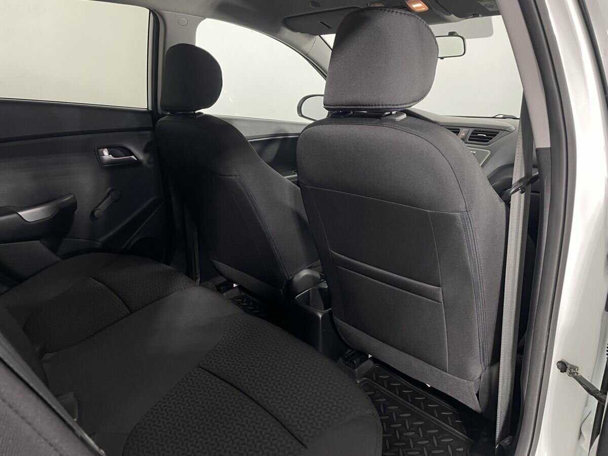 Купить Kia Rio, 2017, 73 846 км.. Фото: #15