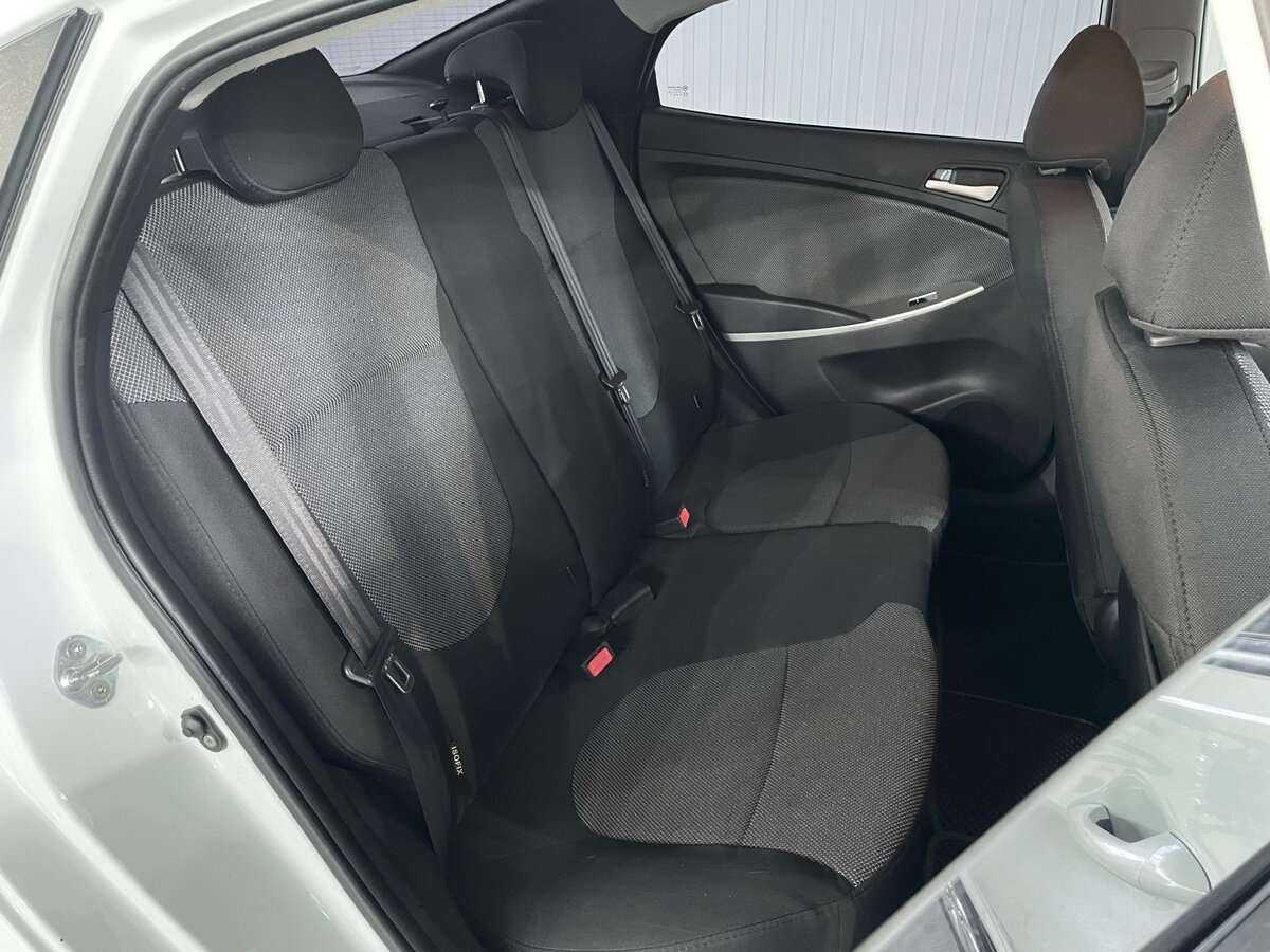 Купить Hyundai Solaris, 2013, 203 406 км.. Фото: #15