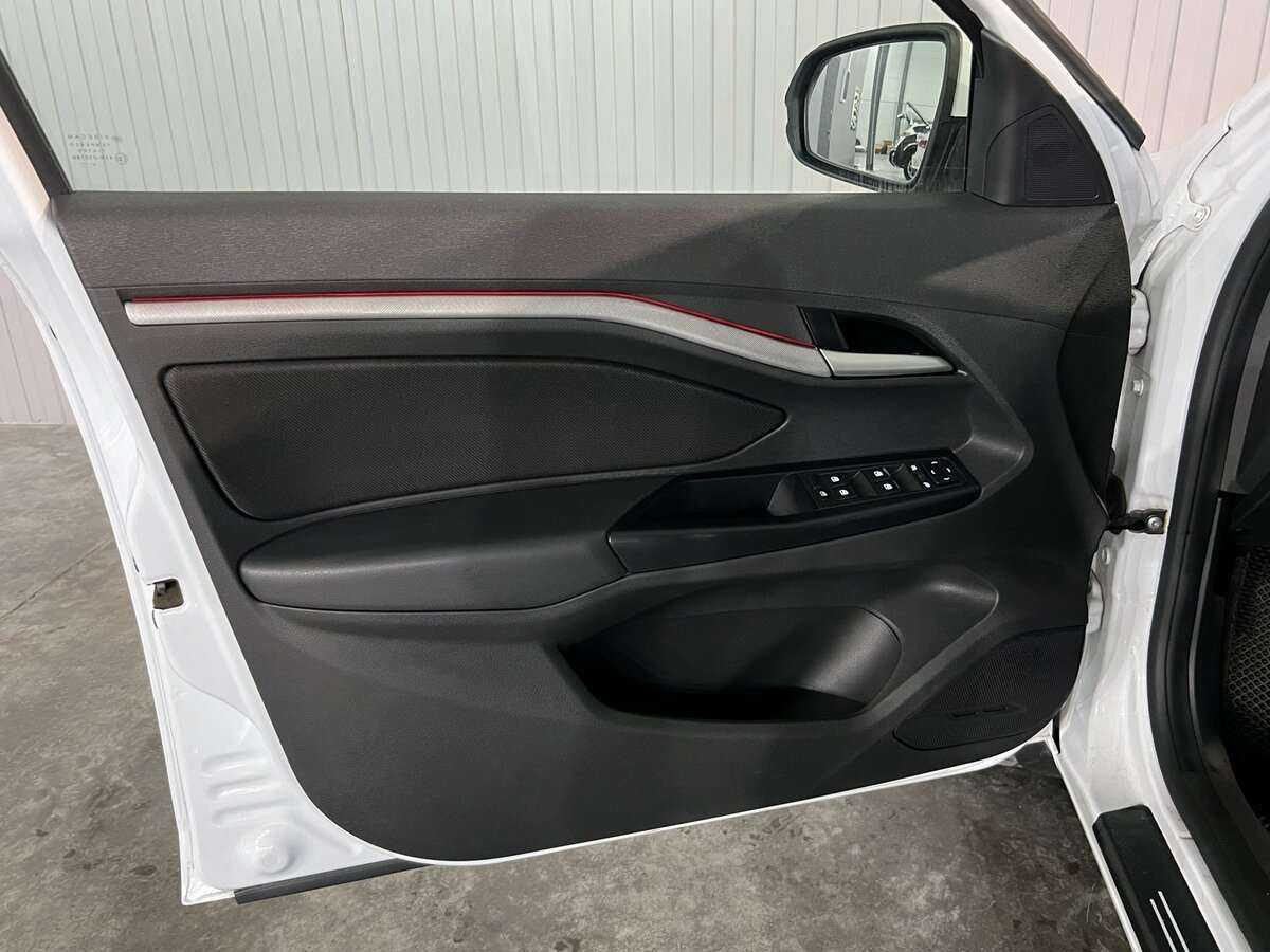 Купить Lada (ВАЗ) Vesta, 2020, 45 660 км.. Фото: #8