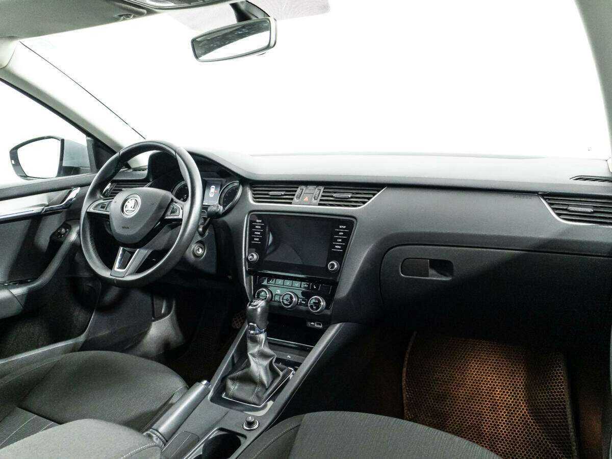 Купить Skoda Octavia, 2018, 61 578 км.. Фото: #8