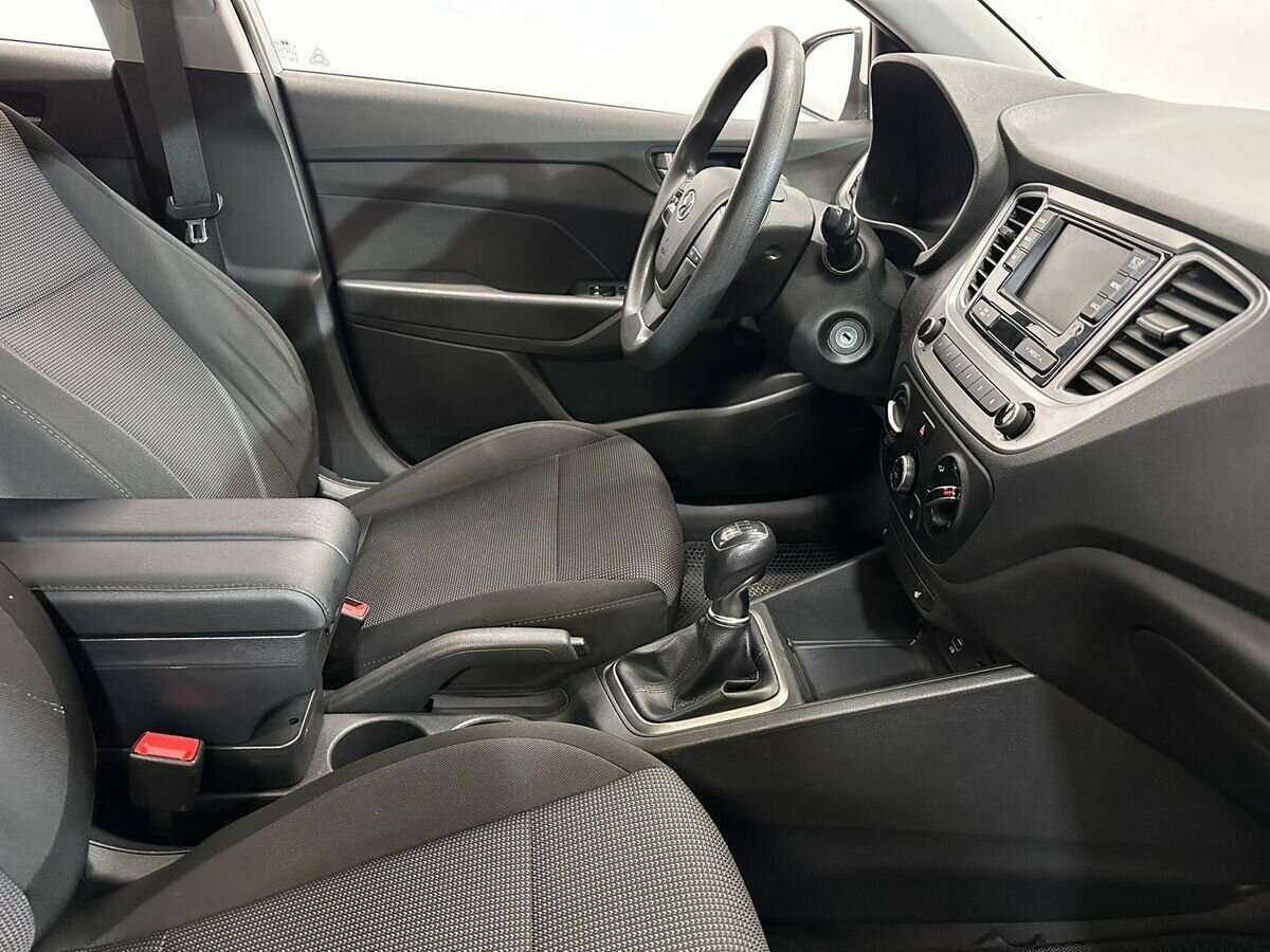 Купить Hyundai Solaris, 2019, 59 500 км.. Фото: #8