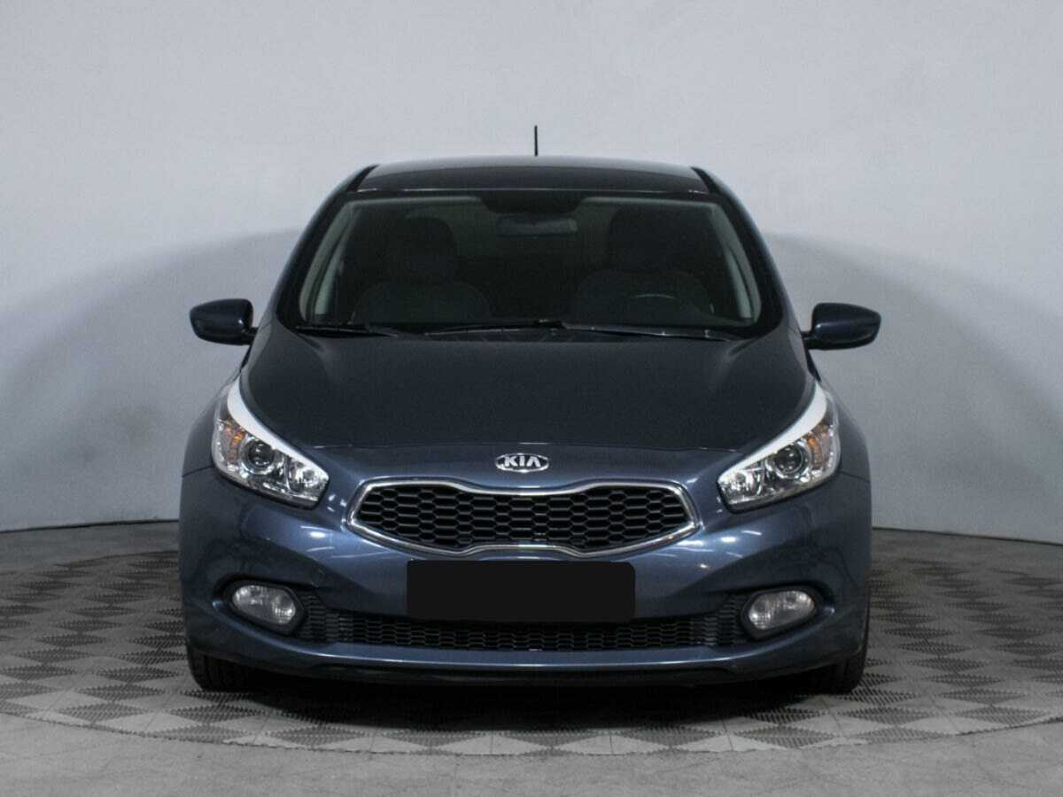 Купить Kia Ceed, 2013, 119 670 км.. Фото: #1