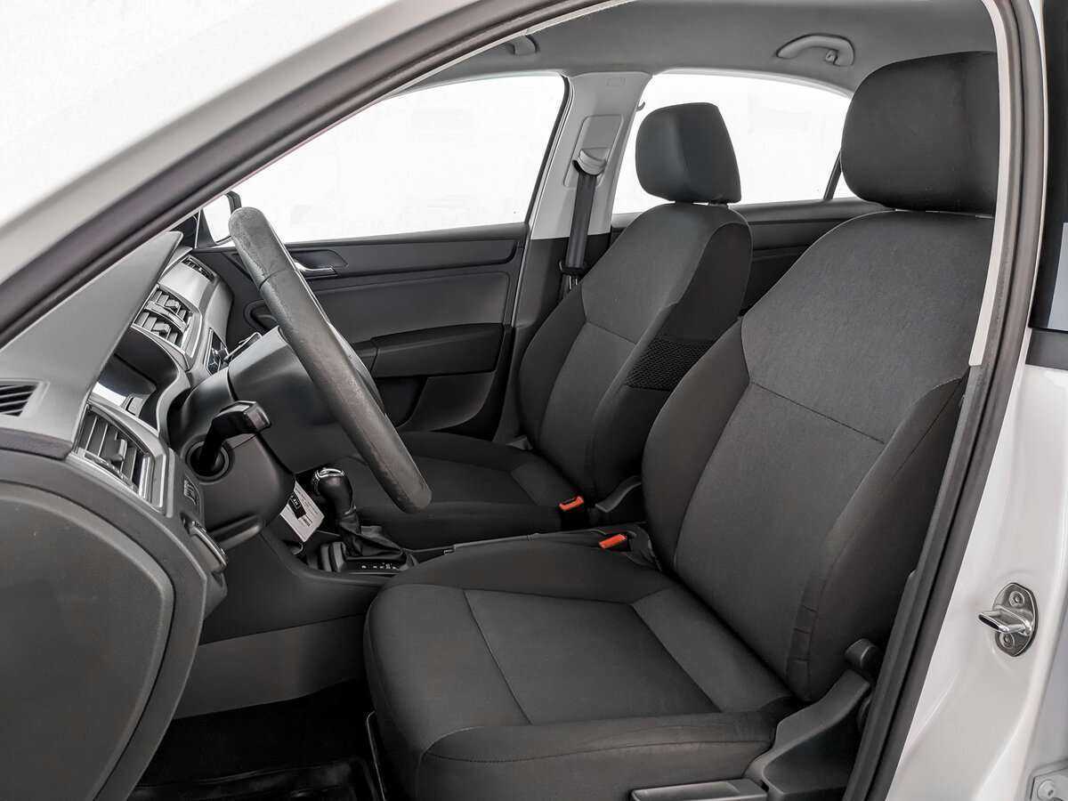 Купить Skoda Rapid, 2017, 108 276 км.. Фото: #17