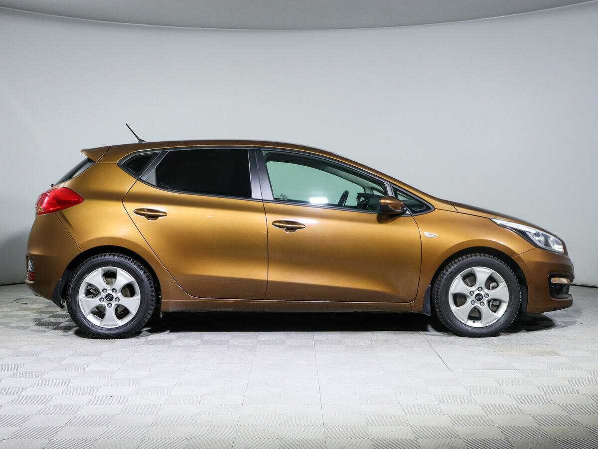 Купить Kia Ceed, 2015, 83 100 км.. Фото: #3