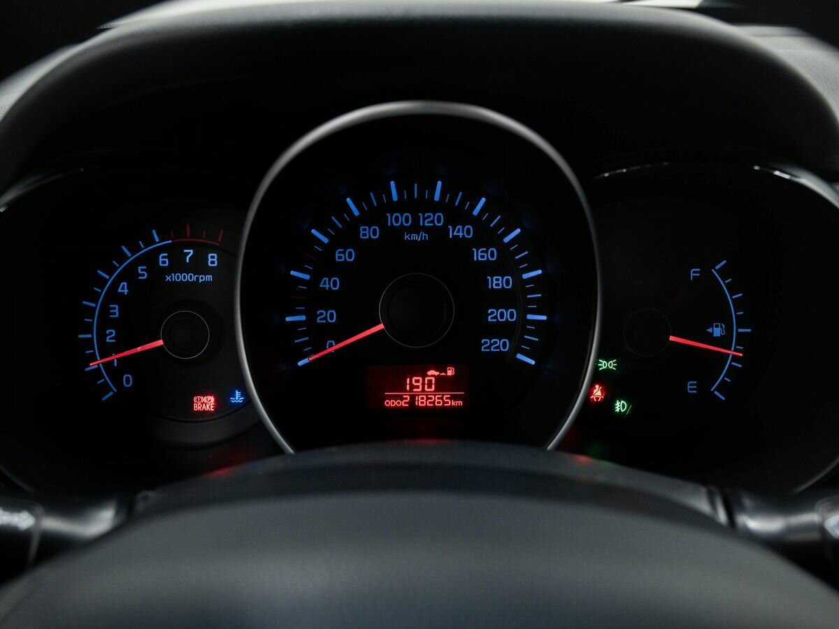 Купить Kia Rio, 2012, 218 000 км.. Фото: #17