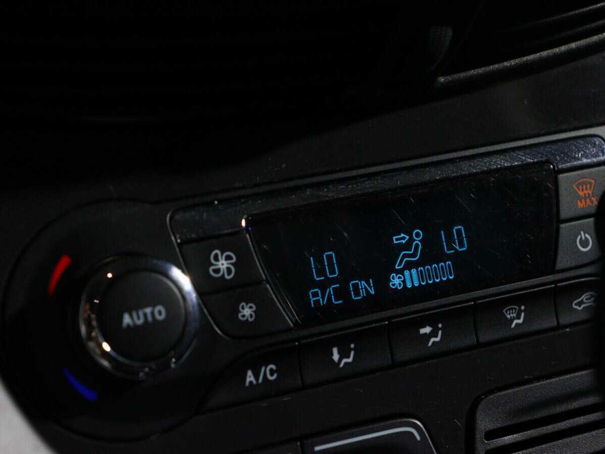 Купить Ford Kuga, 2013, 114 984 км.. Фото: #15