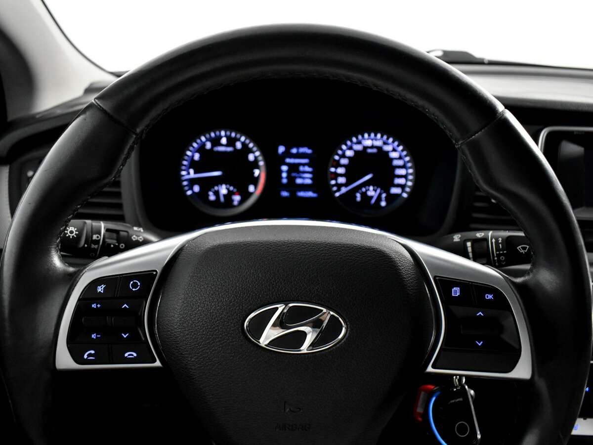 Купить Hyundai Sonata, 2019, 145 151 км.. Фото: #15