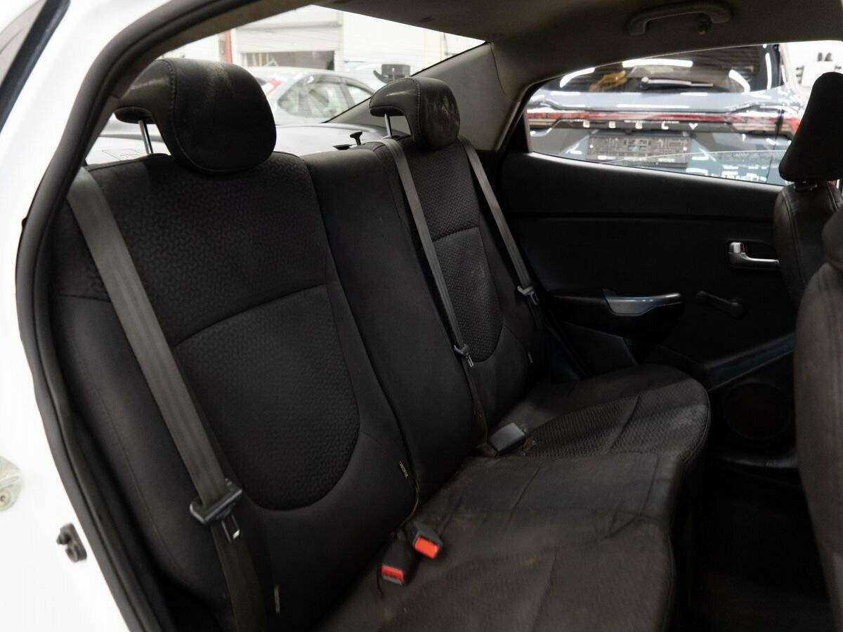 Купить Kia Rio, 2016, 196 783 км.. Фото: #7