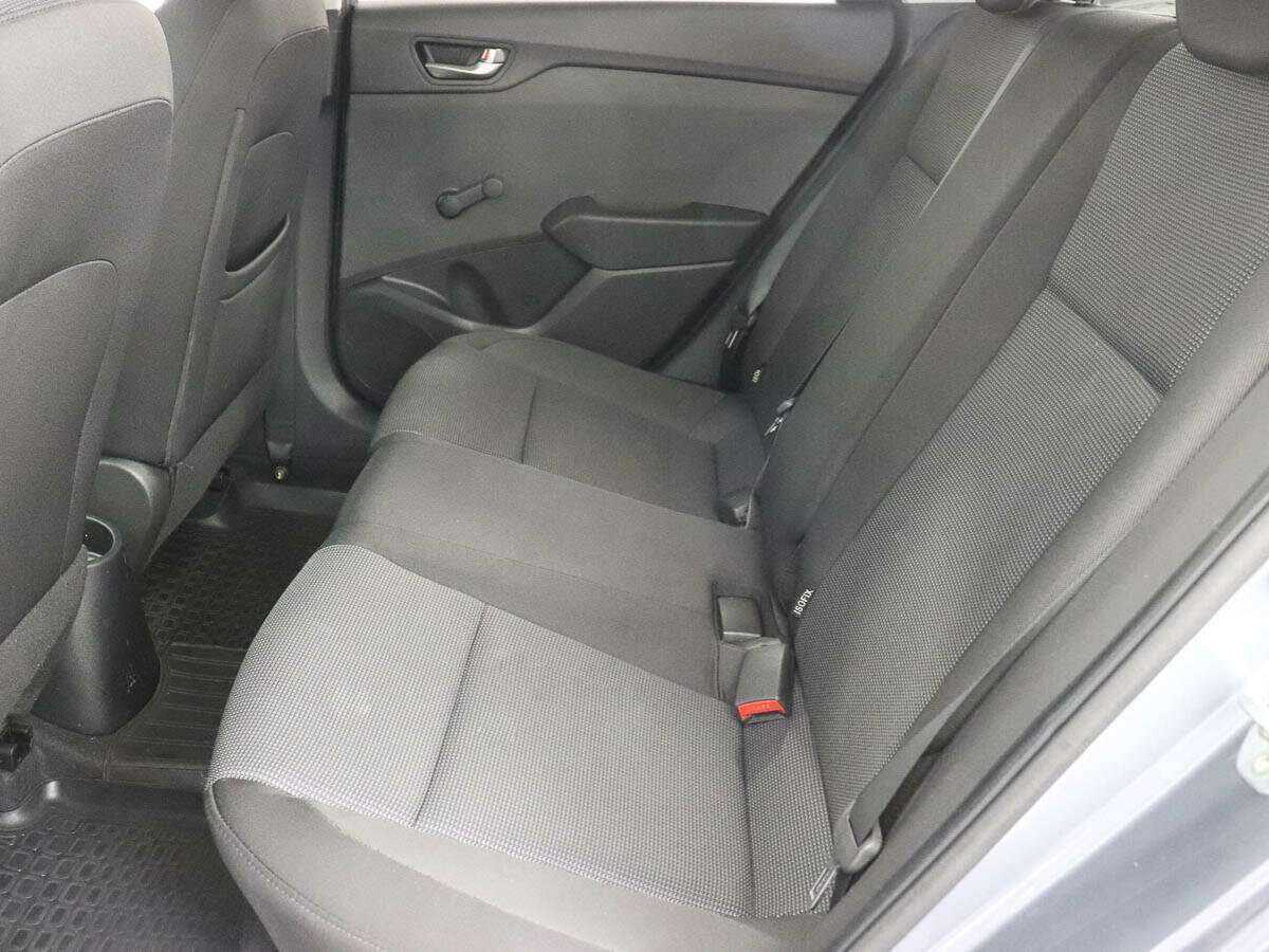 Купить Hyundai Solaris, 2017, 75 300 км.. Фото: #8