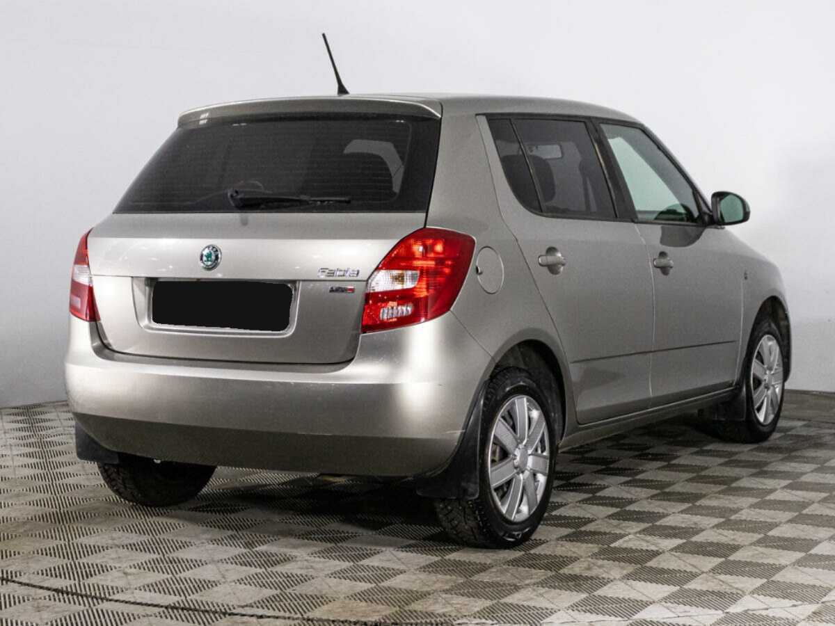 Купить Skoda Fabia, 2012, 184 196 км.. Фото: #4
