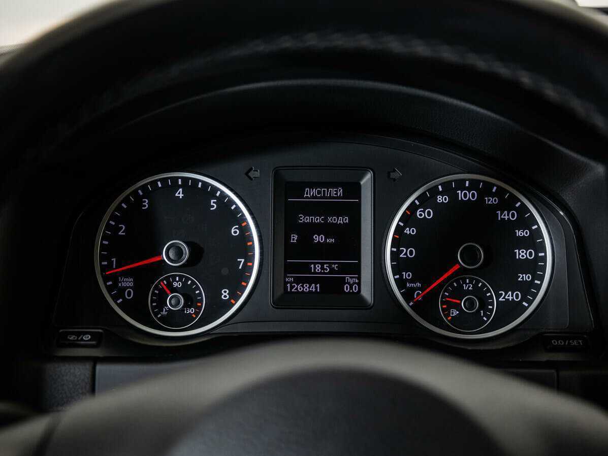 Купить Volkswagen Tiguan, 2013, 126 784 км.. Фото: #9