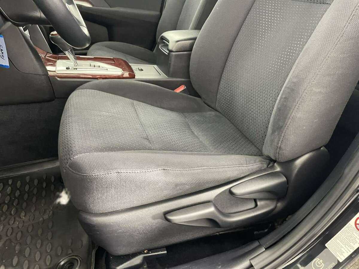 Купить Toyota Camry, 2012, 121 928 км.. Фото: #9