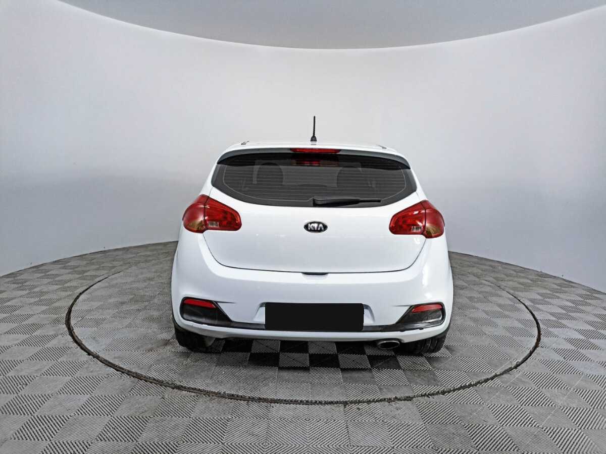Купить Kia Ceed, 2014, 123 171 км.. Фото: #5