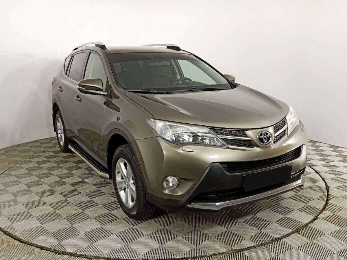 Купить Toyota RAV4, 2014, 137 021 км.. Фото: #2