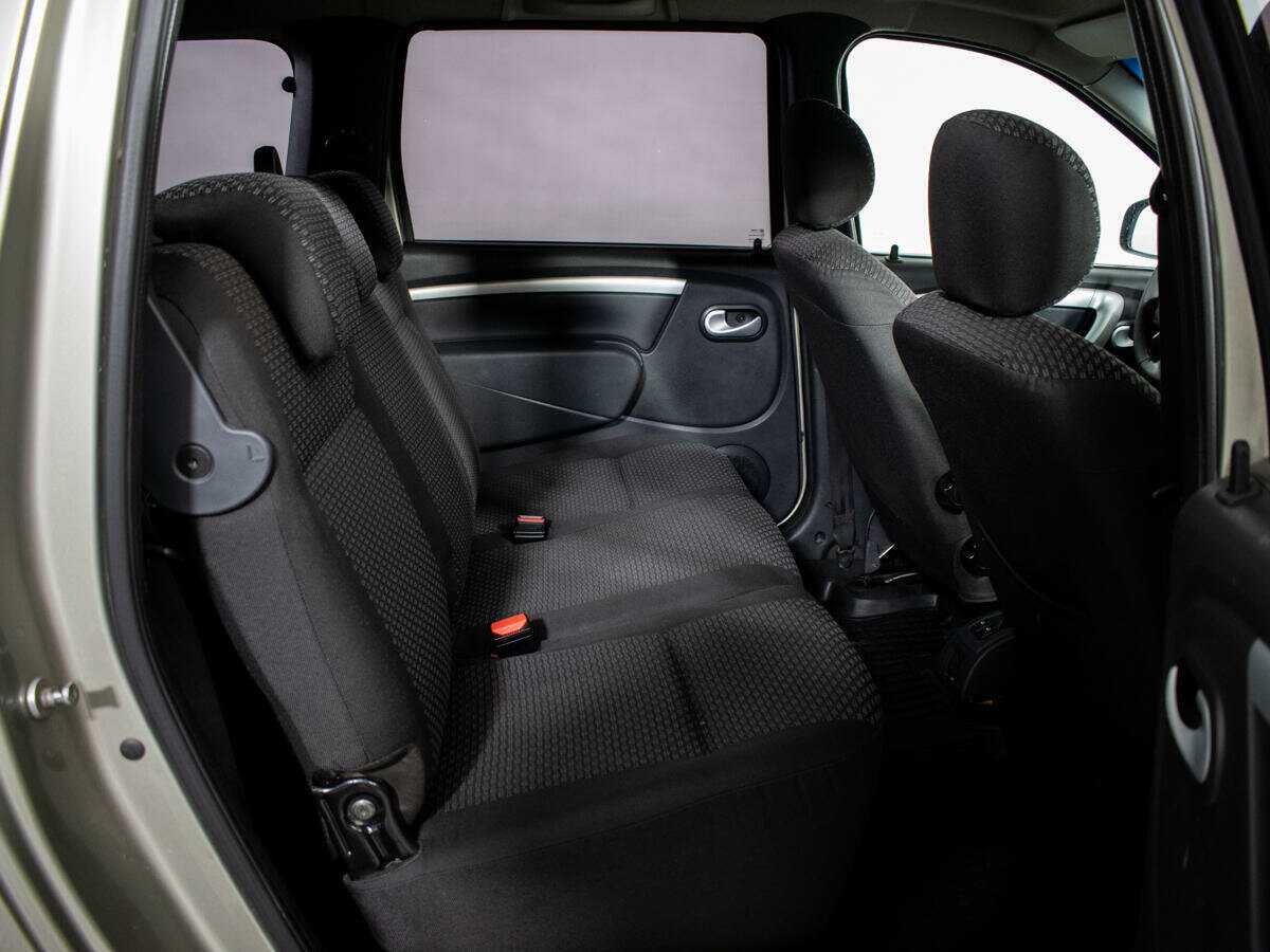 Купить Lada (ВАЗ) Largus, 2014, 301 885 км.. Фото: #5