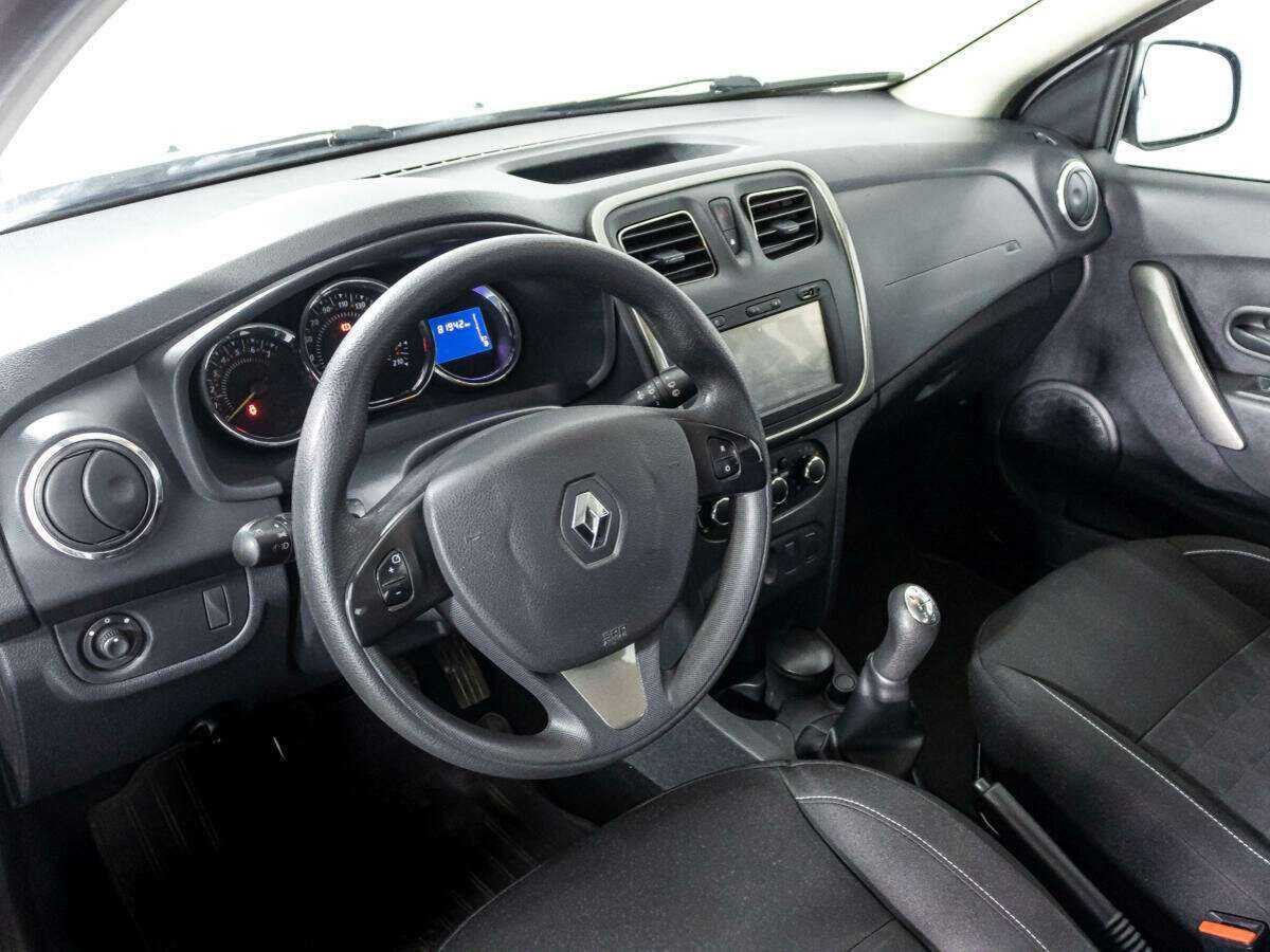Купить Renault Sandero, 2015, 81 937 км.. Фото: #10