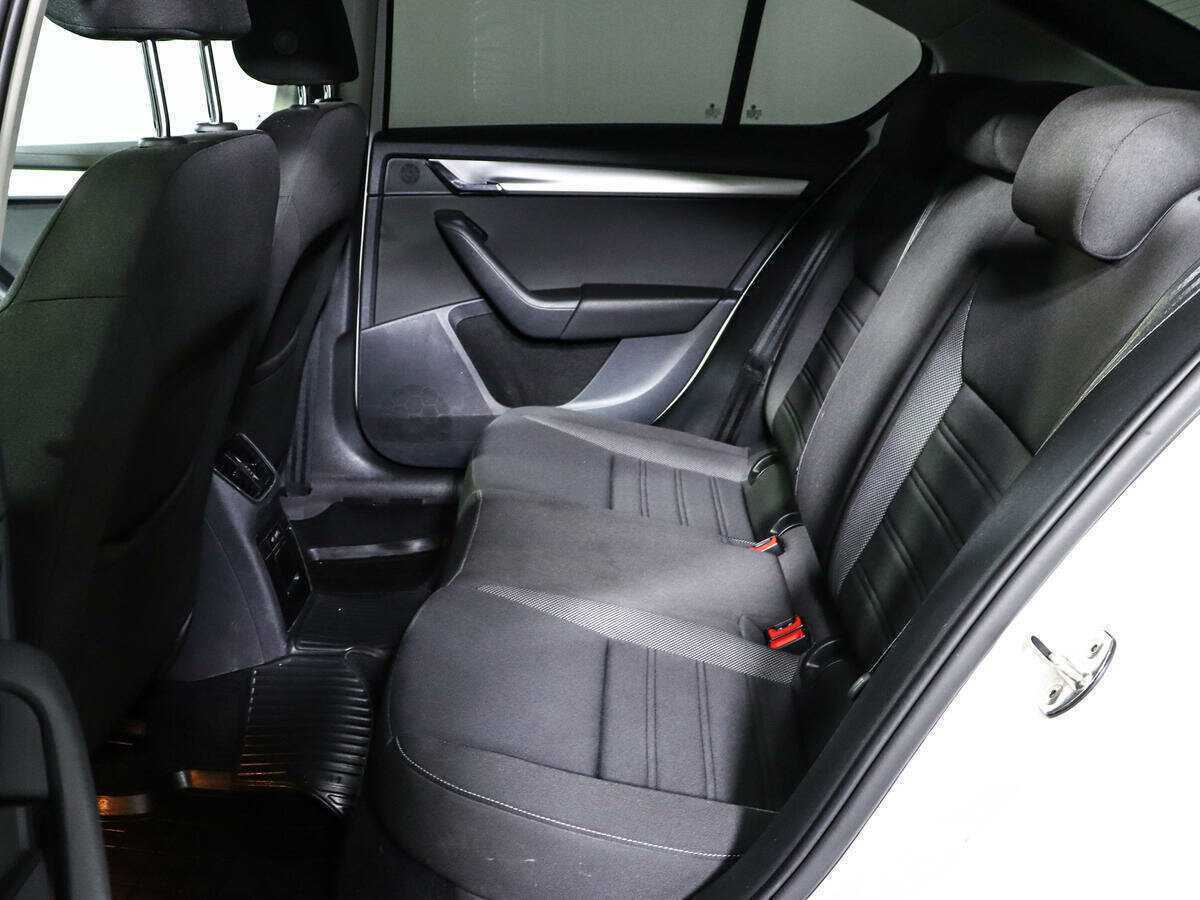 Купить Skoda Octavia, 2019, 76 249 км.. Фото: #9
