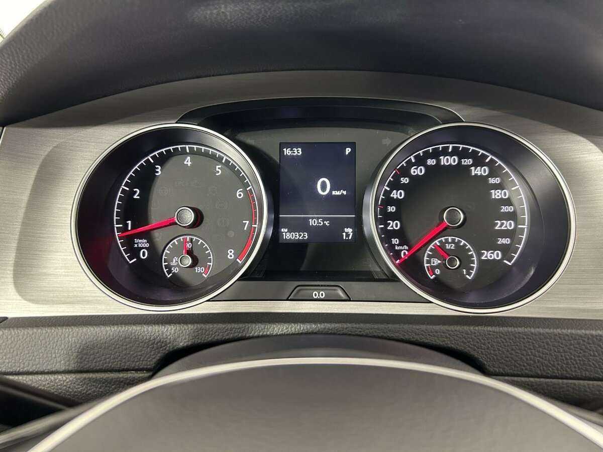 Купить Volkswagen Golf, 2015, 180 106 км.. Фото: #10