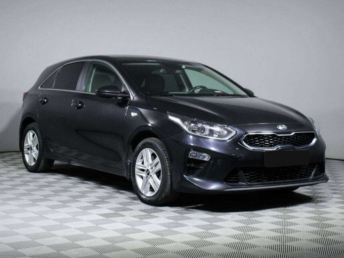 Купить Kia Ceed, 2018, 76 901 км.. Фото: #2