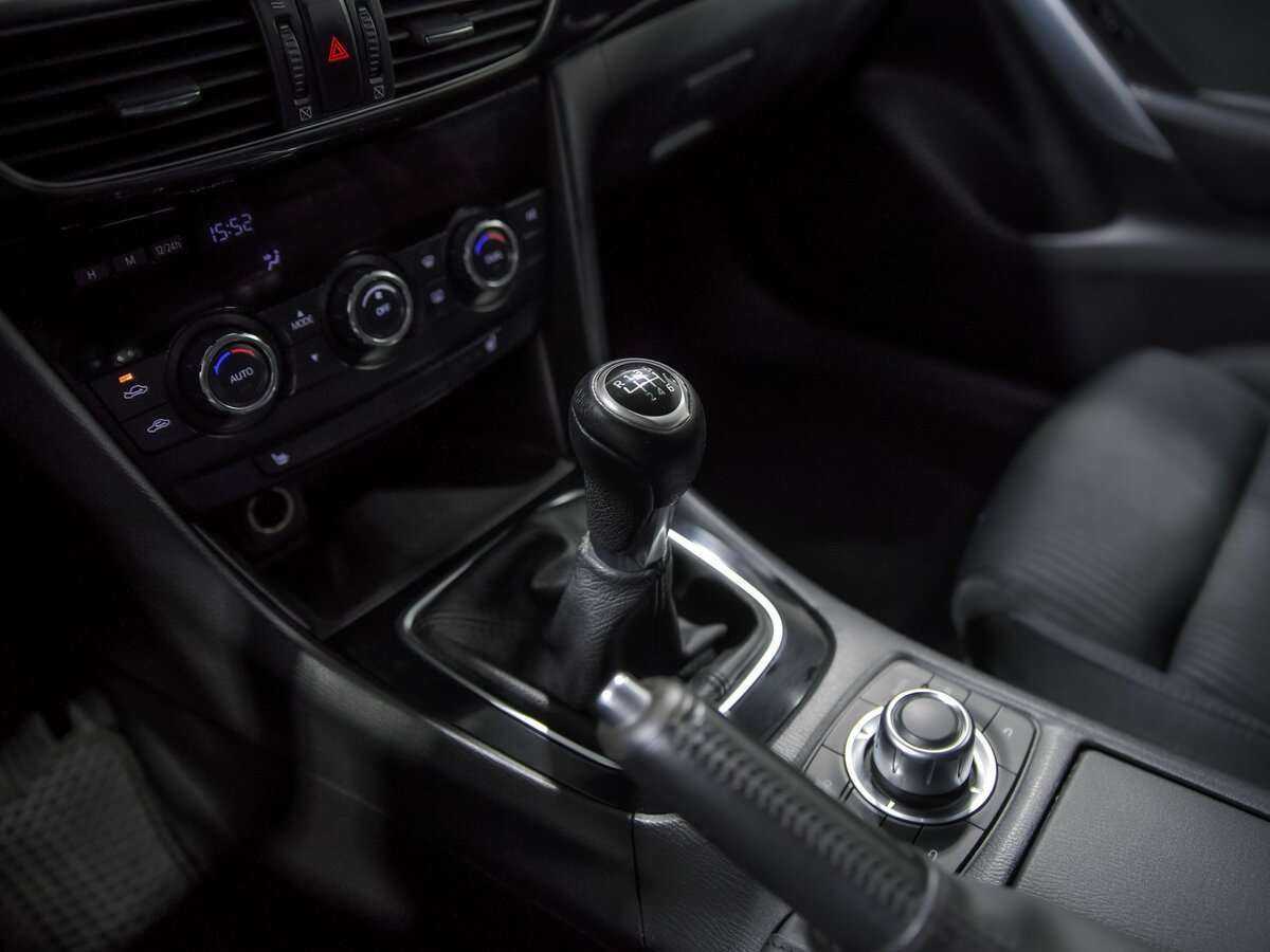 Купить Mazda 6, 2013, 298 223 км.. Фото: #8