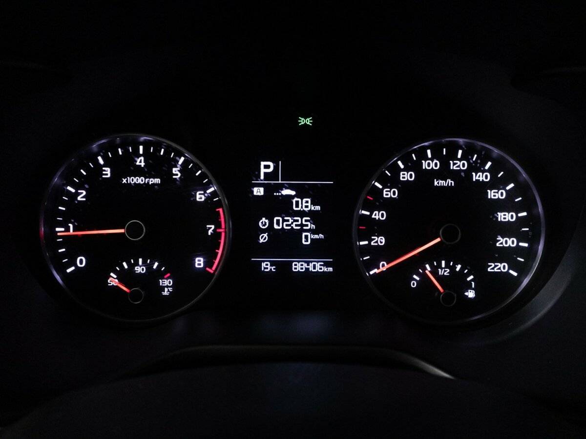 Купить Kia Rio, 2018, 88 406 км.. Фото: #11