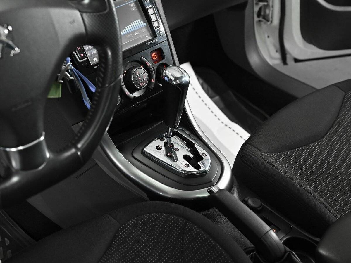 Купить Peugeot 308, 2012, 144 000 км.. Фото: #10