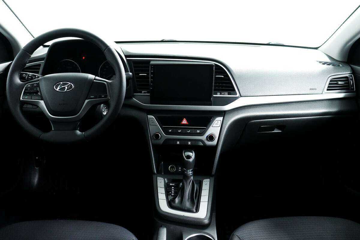 Купить Hyundai Elantra, 2018, 61 500 км.. Фото: #10